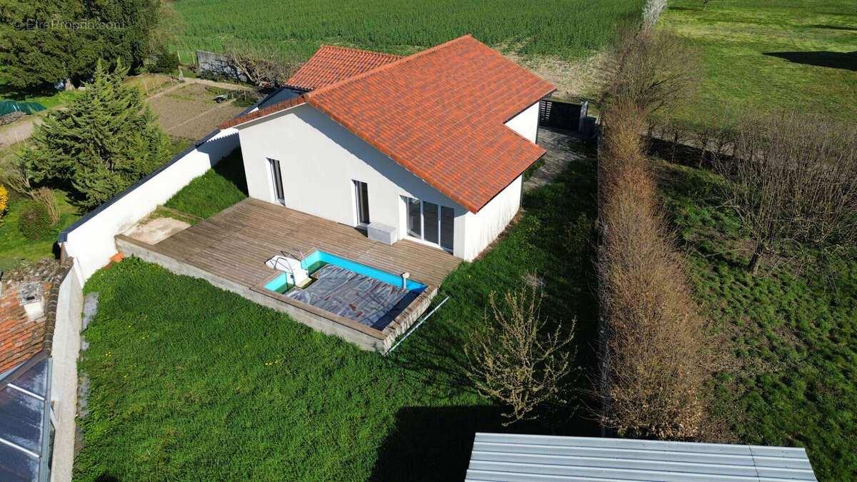 Maison à BOURGOIN-JALLIEU