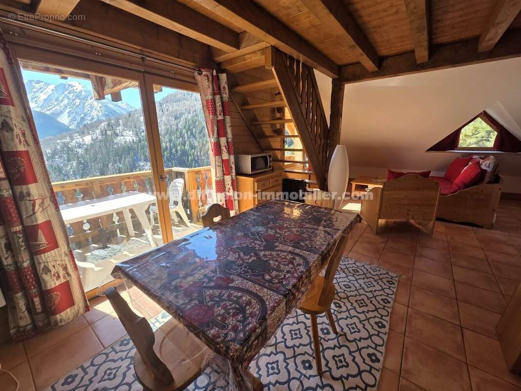 Appartement à SAINT-PONS