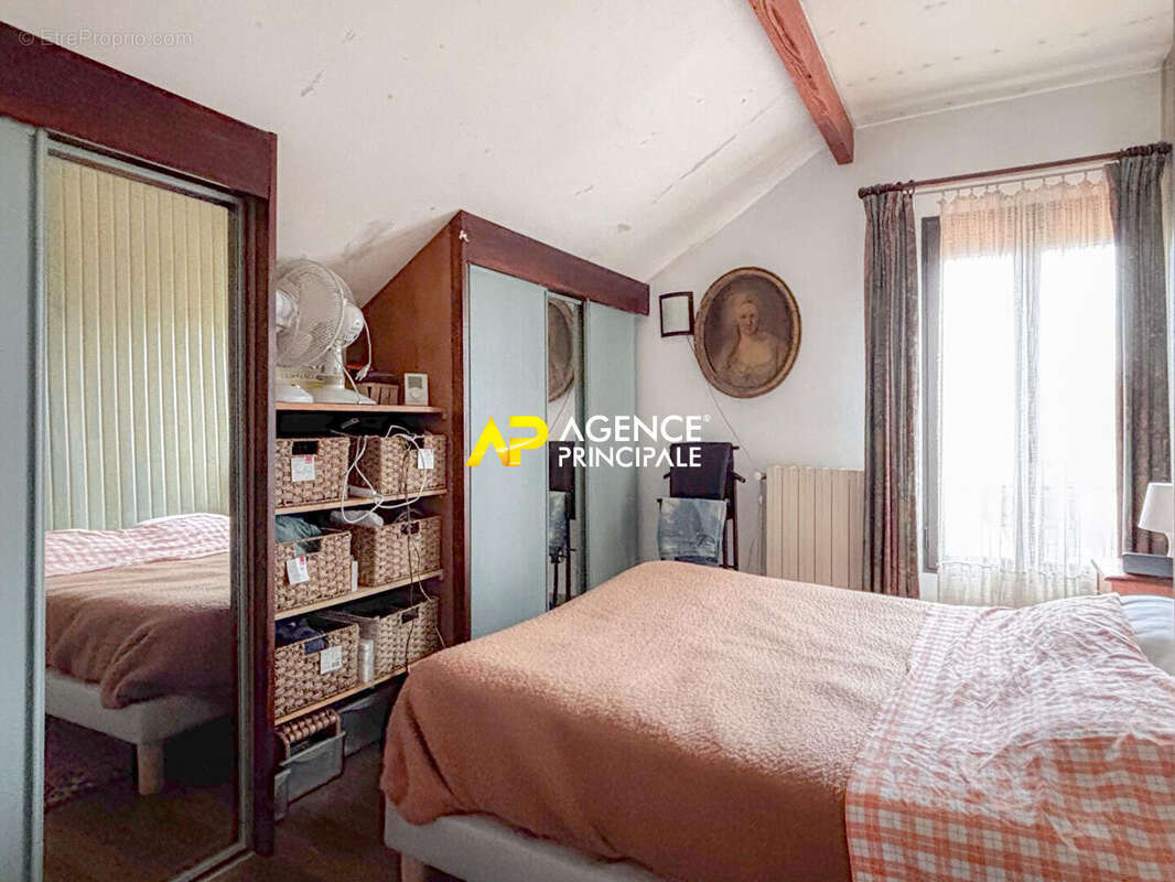 Maison à SARTROUVILLE