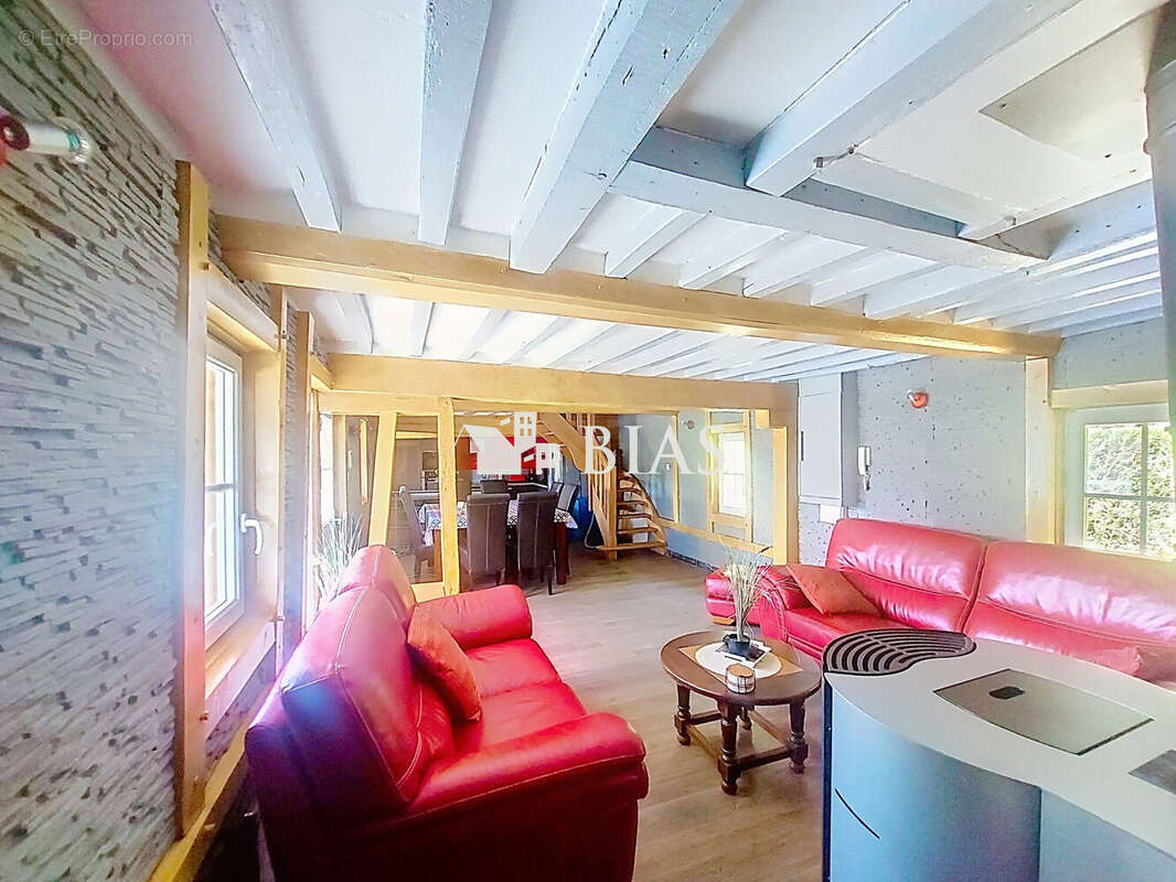 Maison 65 m² à Saint-Pierre-Des-Ifs  - photo 8