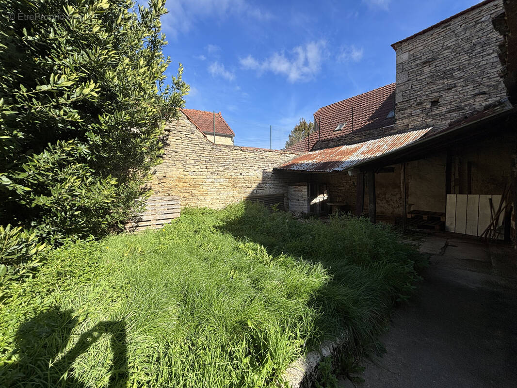 Maison à CHATILLON-SUR-SEINE