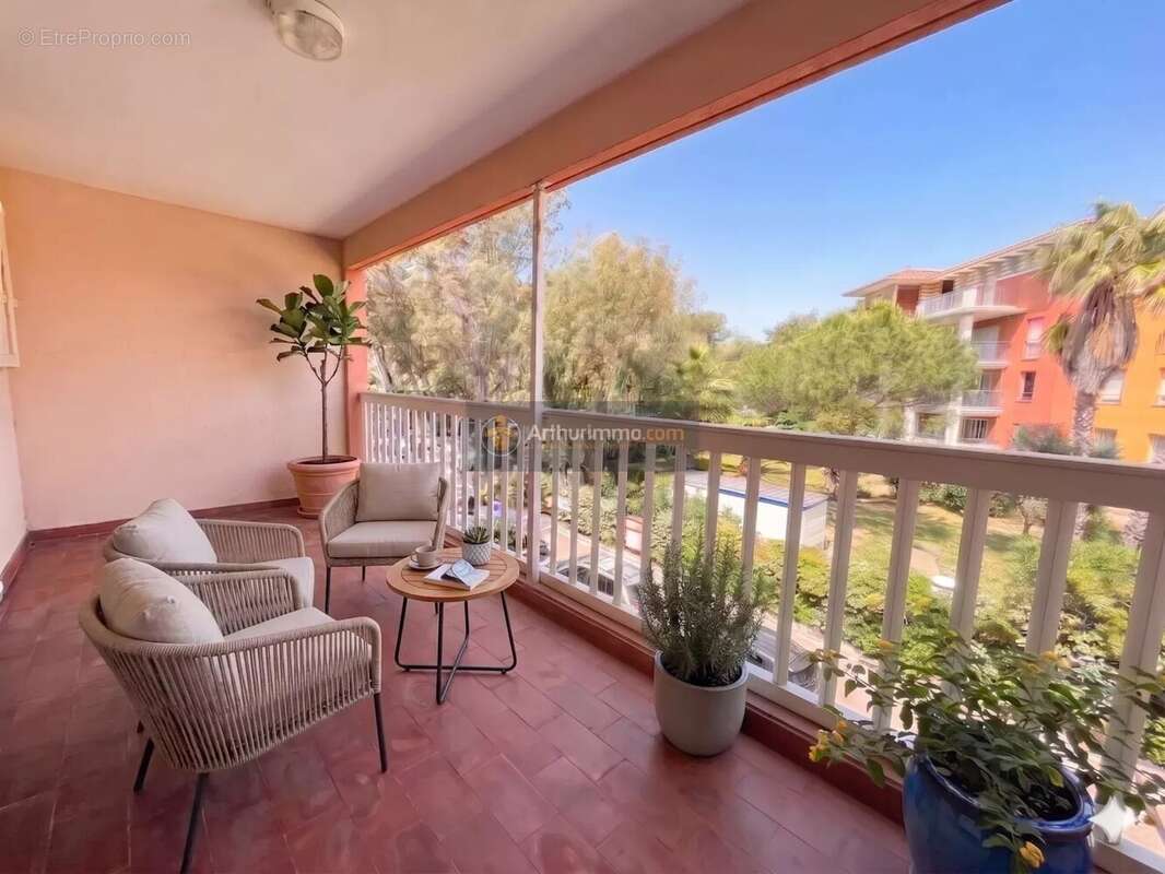 Appartement à FREJUS