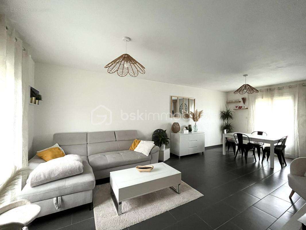 Maison à GRAND-COURONNE