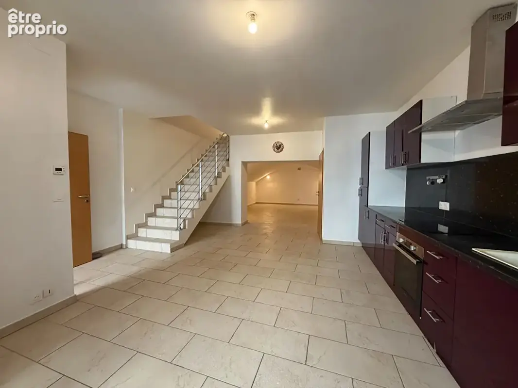 Appartement Sierck Les Bains 4 pièce(s) 108.30 m2 - photo 13