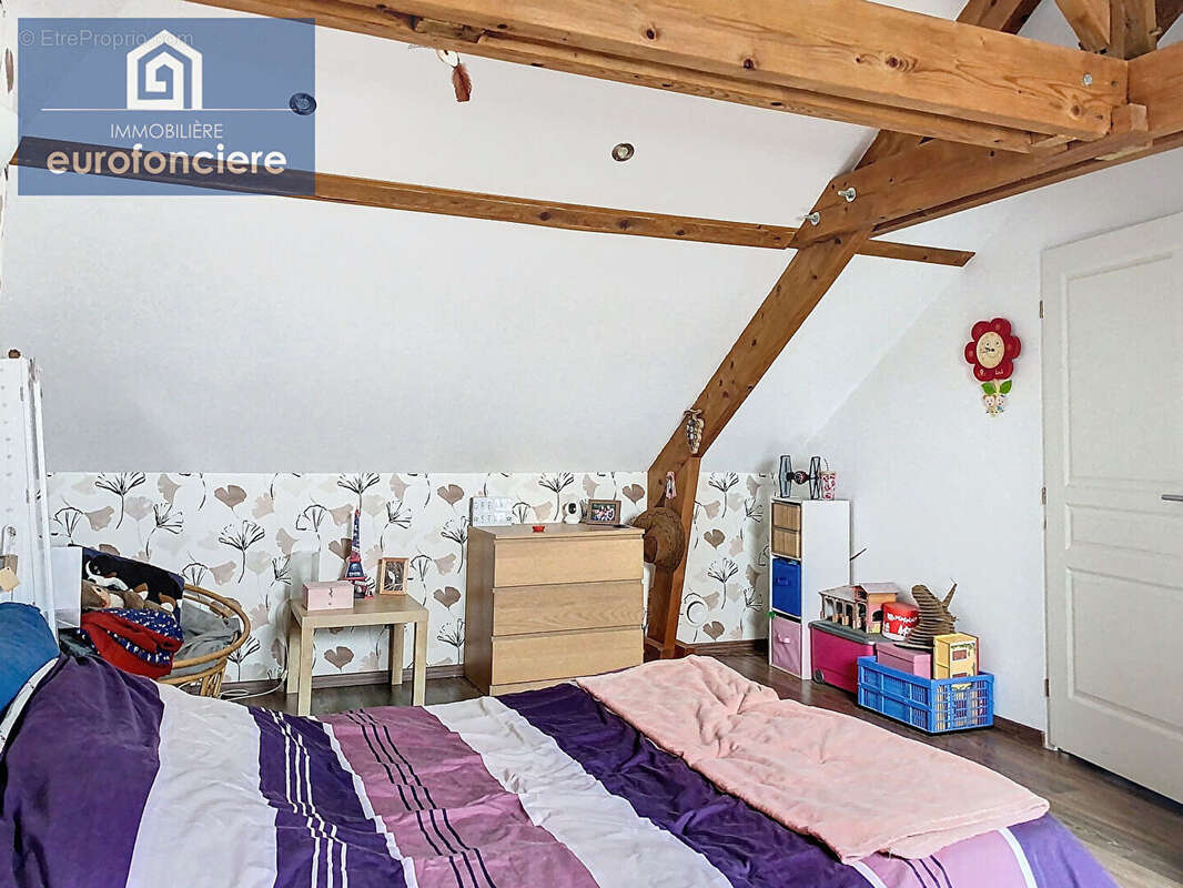 Maison à SAINT-PHAL