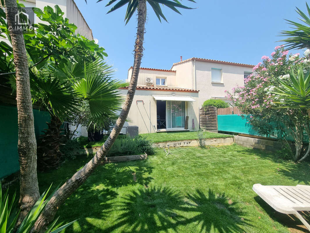 Maison à SERVIAN