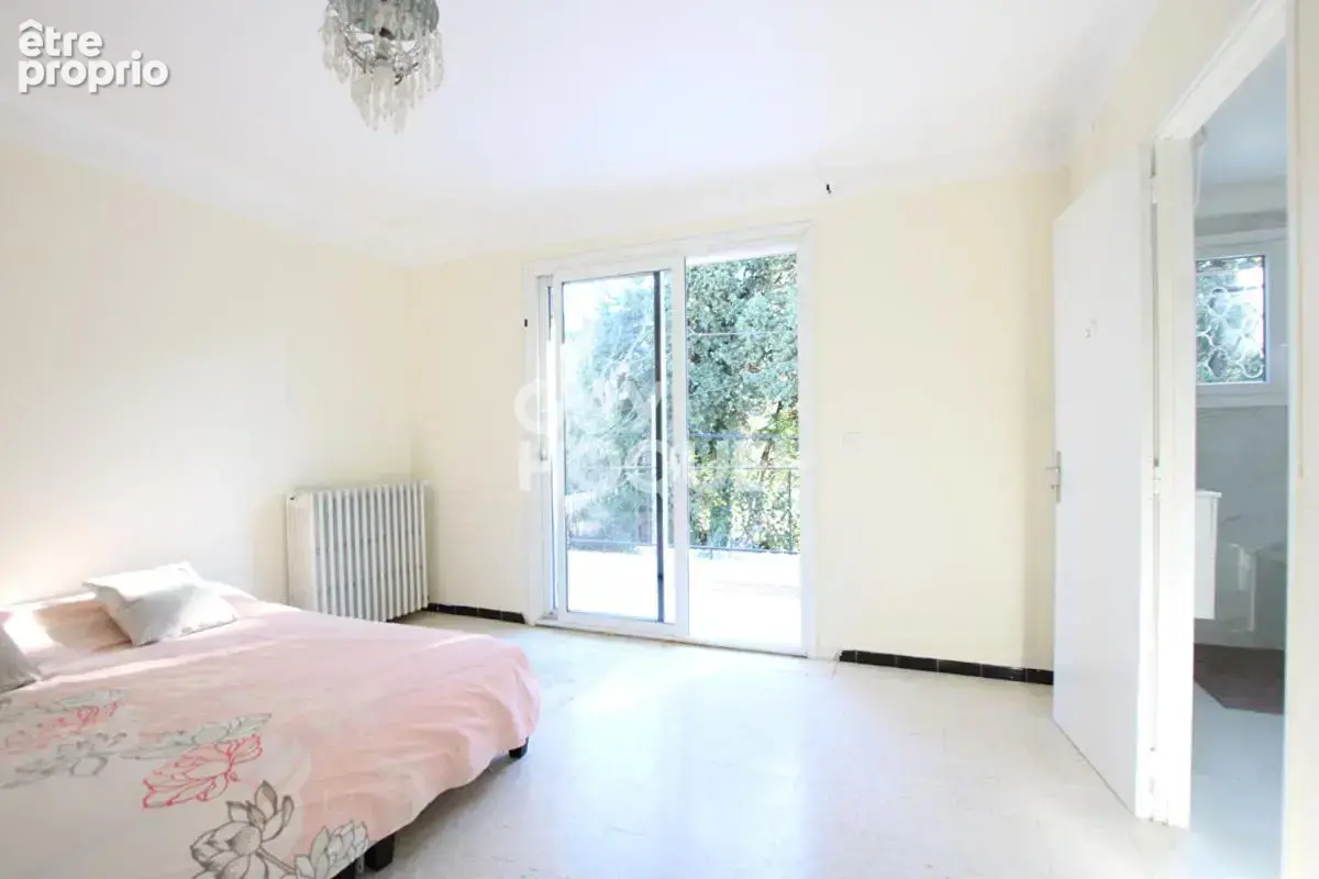 Maison spacieuse à vendre à Avignon - photo 3