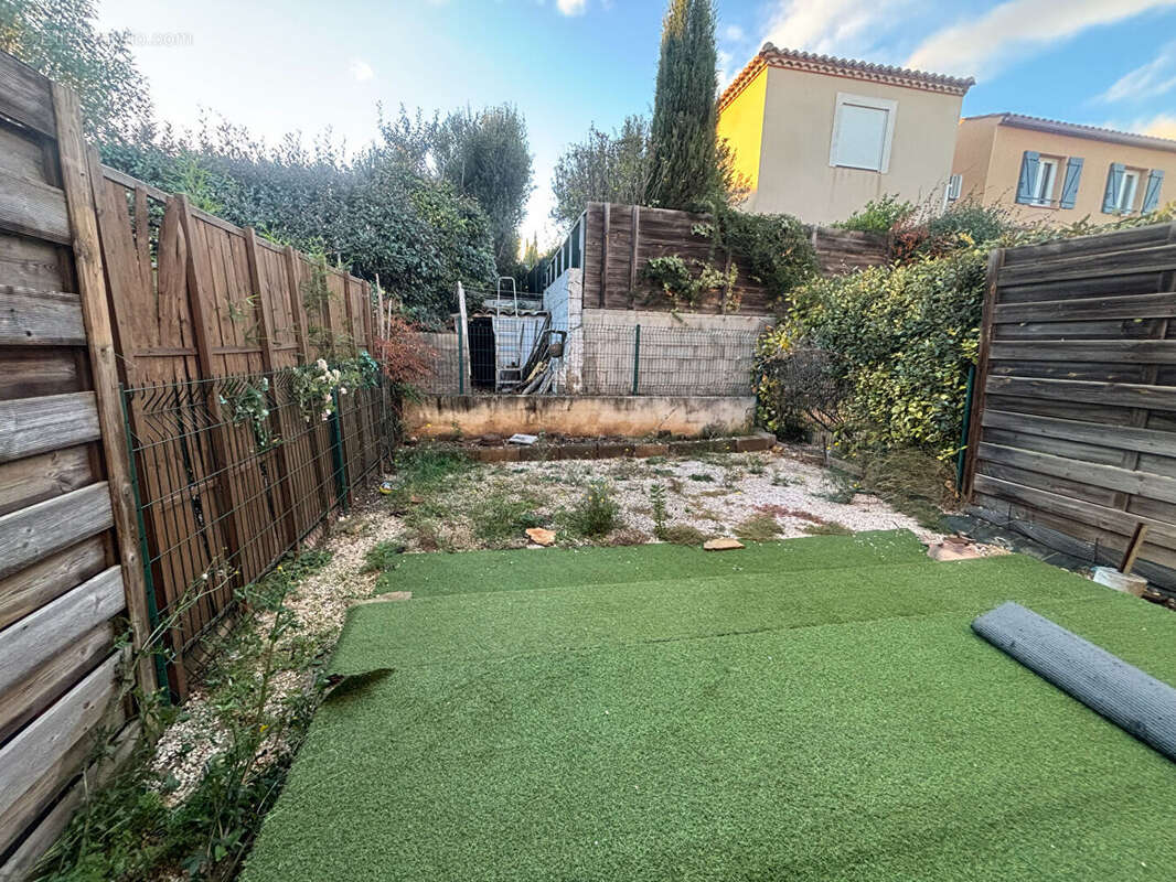 Maison à LEZIGNAN-CORBIERES