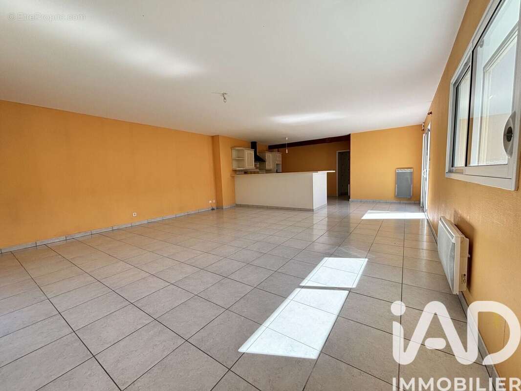 Photo 7 - Maison à MEDIS