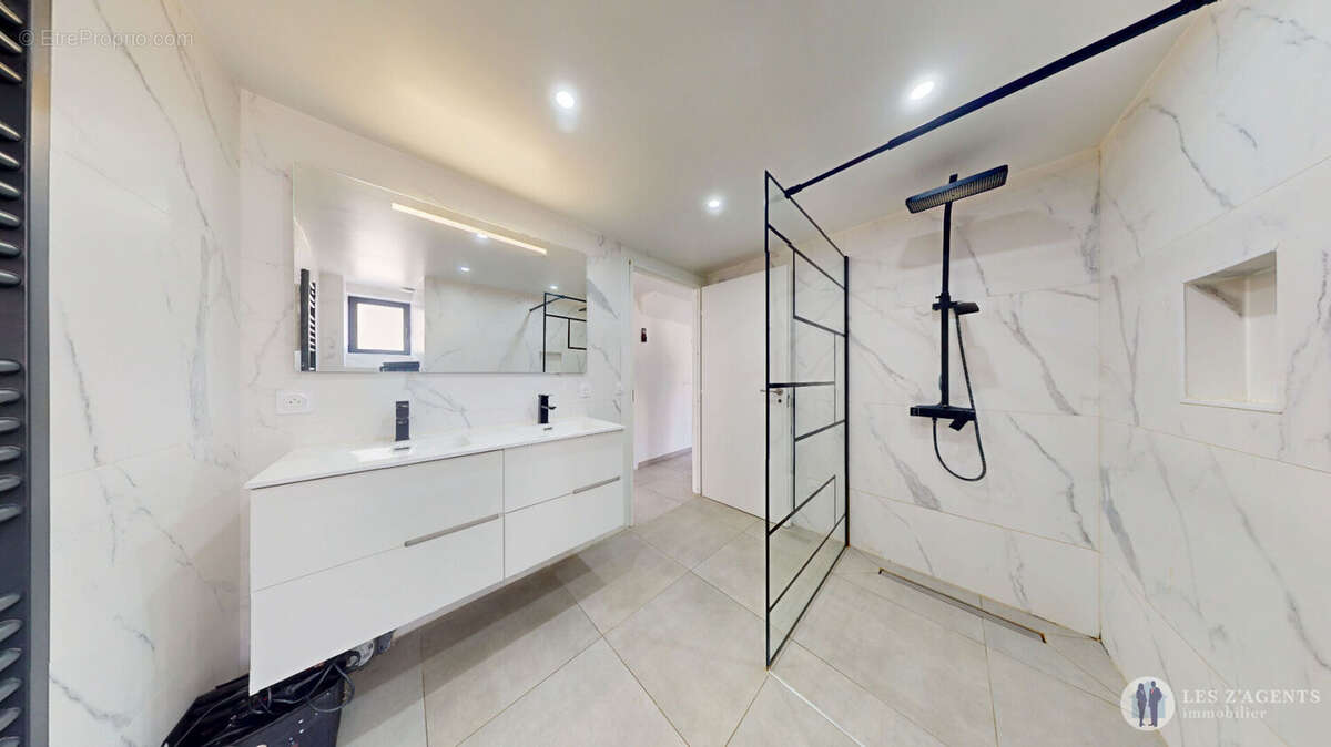 Maison à SAINT-SULPICE