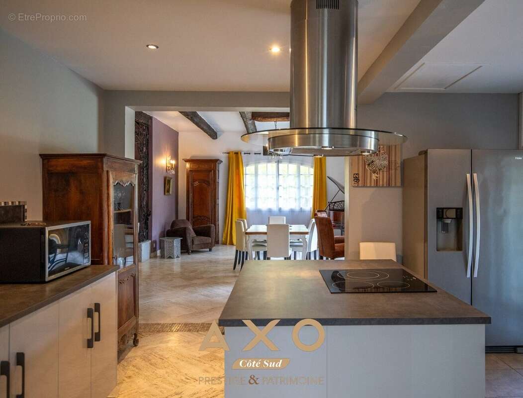 Maison à CASTELNAU-LE-LEZ