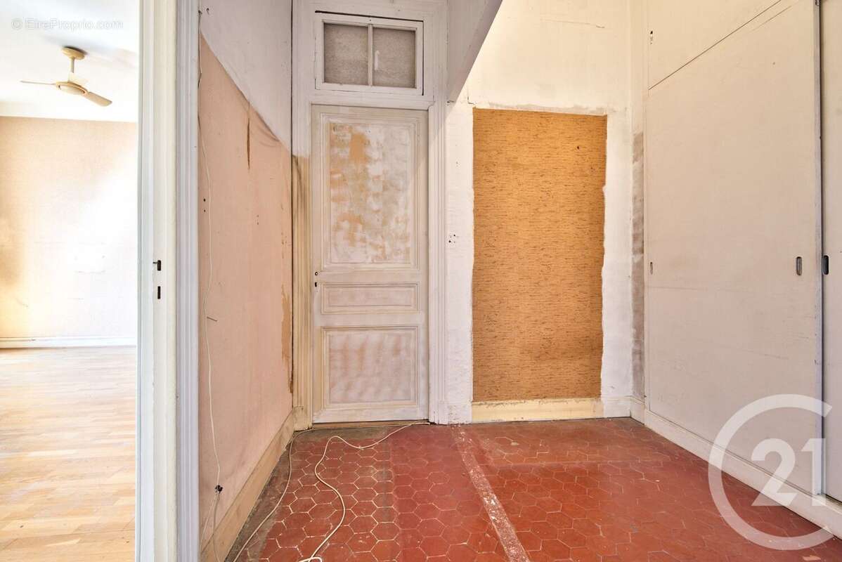 Appartement 92 m² à Nice  - photo 13