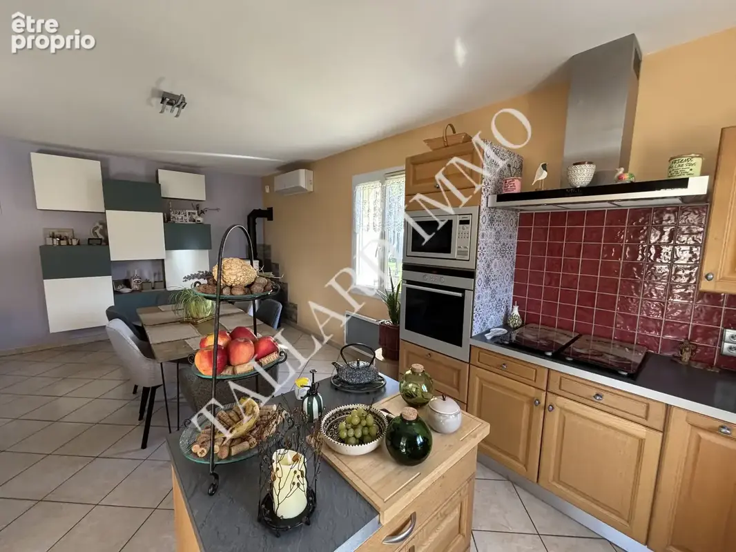 La Saulce, villa de plain-pied, T 4 + garage sur terrain 781 m2. - photo 12