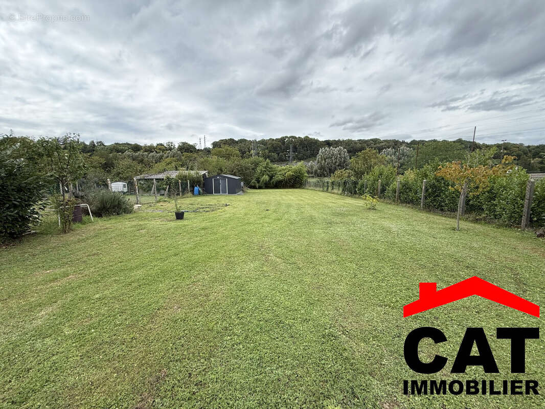 Terrain 735 m² à Saint-Mammes  - photo 3