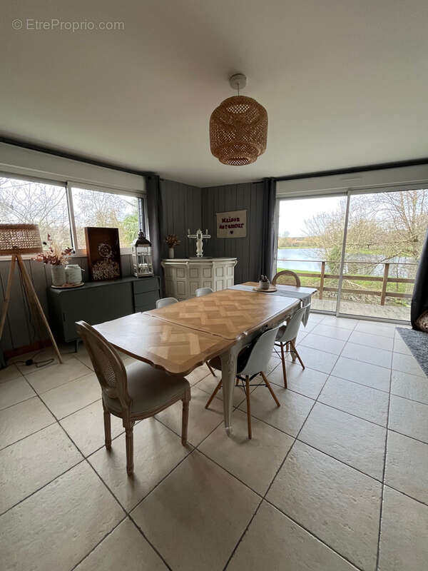 Maison à LE BOURG-D'IRE