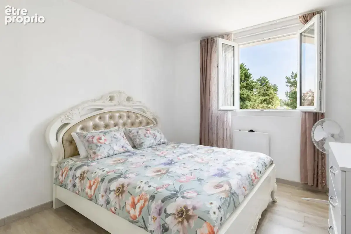 Maison de 7 pièces de 120 m² à Saint-Brice-sous-Forêt - photo 10