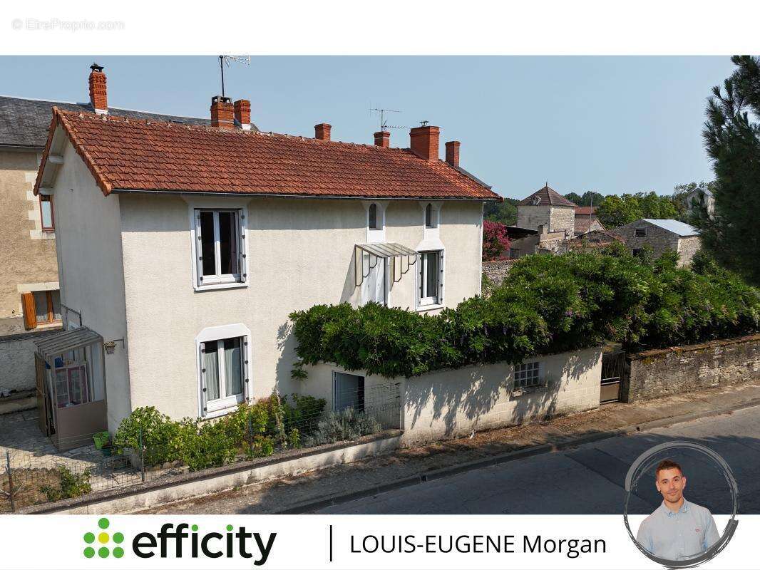 Maison à JAUNAY-CLAN