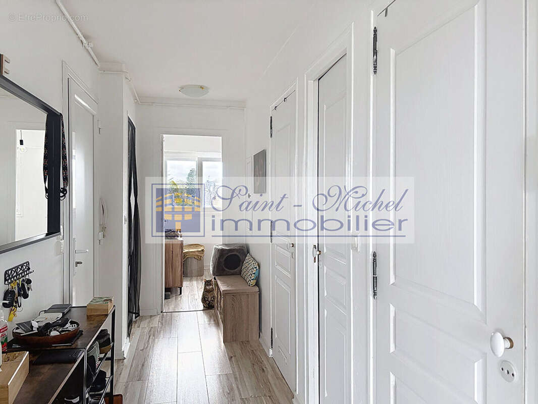 Appartement à QUIMPERLE