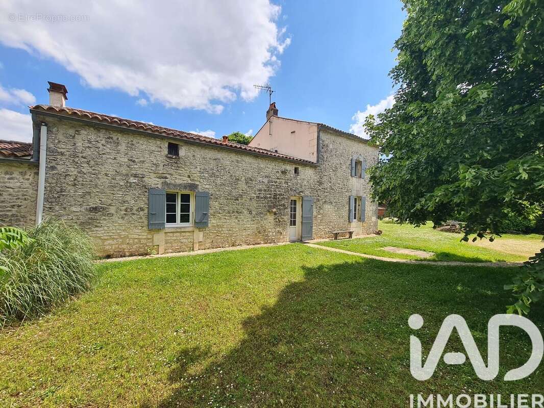 Photo 6 - Maison à SAINT-PORCHAIRE