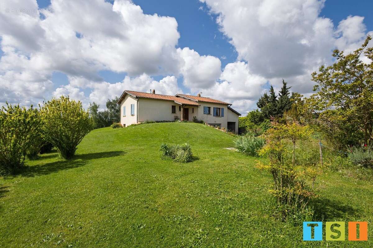 Maison à LE FOUSSERET