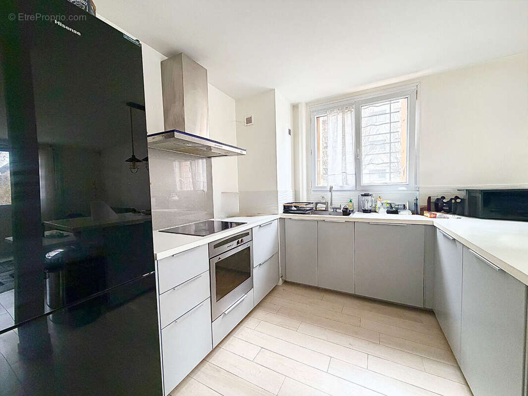 Appartement à SURESNES
