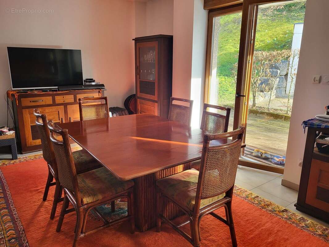 Appartement à THOIRY