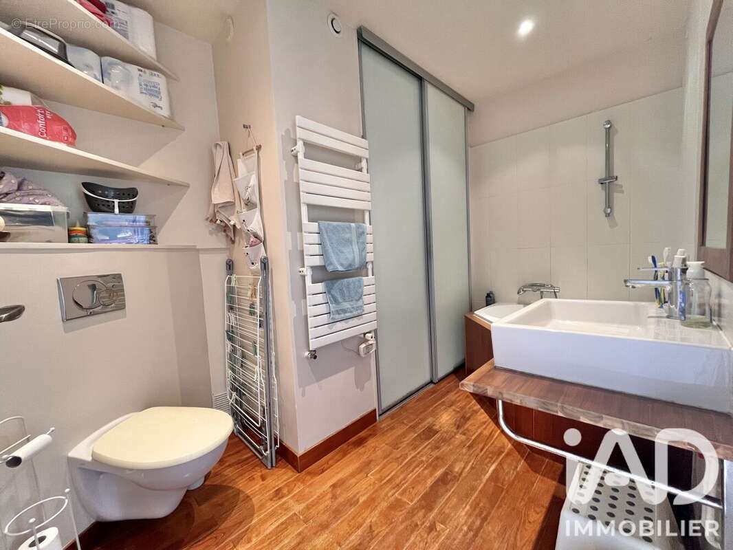 Photo 8 - Appartement à MONTROUGE