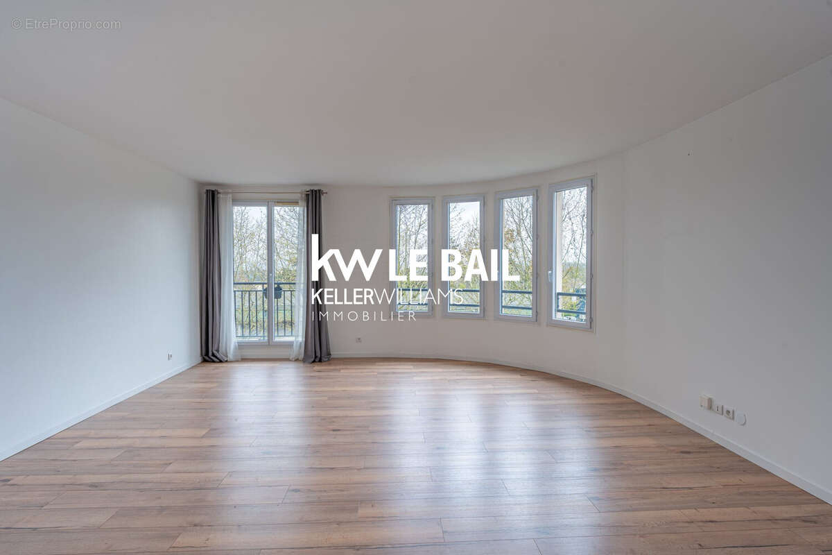 Appartement à PONTOISE