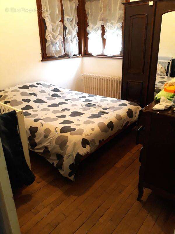 Maison de ville de 5 chambres/Dépendances et pâtures sur 30314 m2 - photo 14
