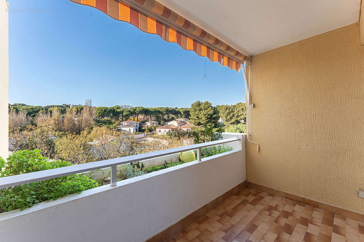 Appartement à CARRY-LE-ROUET