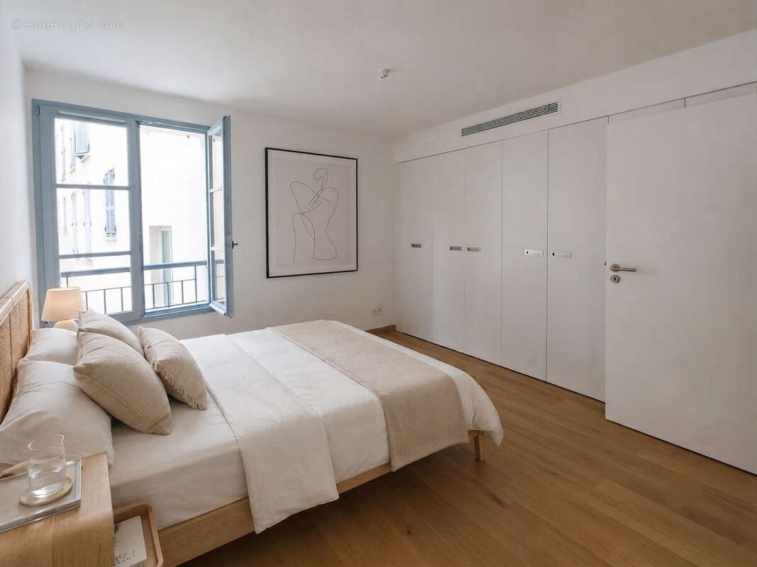 Appartement idéalement situé à proximité du port de Bonifacio - photo 14