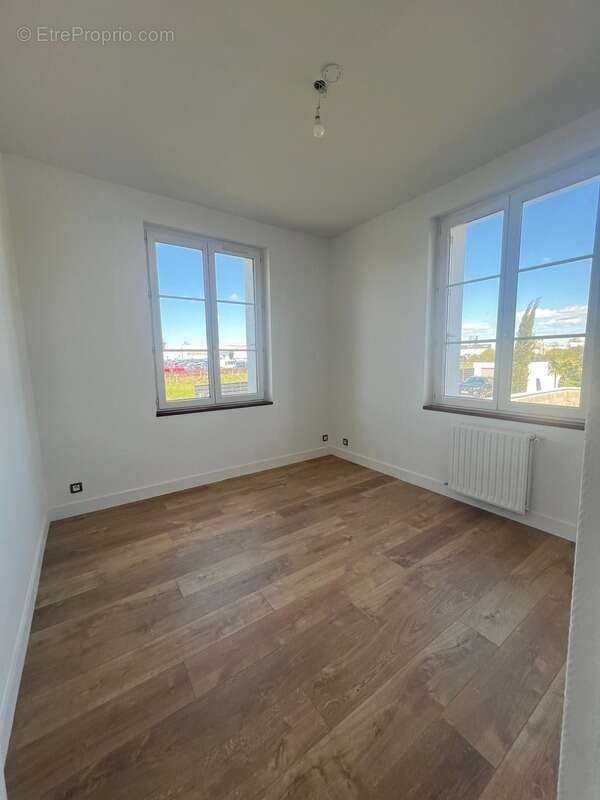 Appartement à SAINT-CYR-SUR-LOIRE