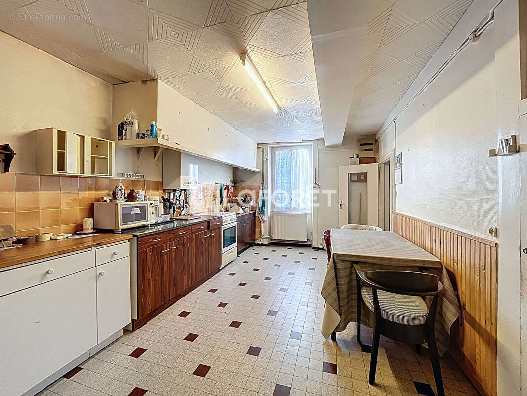 Maison à SAINT-AMOUR