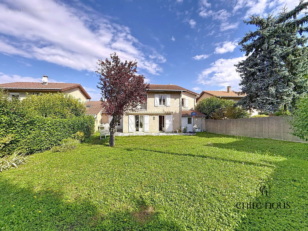 Photo 2 - Maison à BOURGOIN-JALLIEU