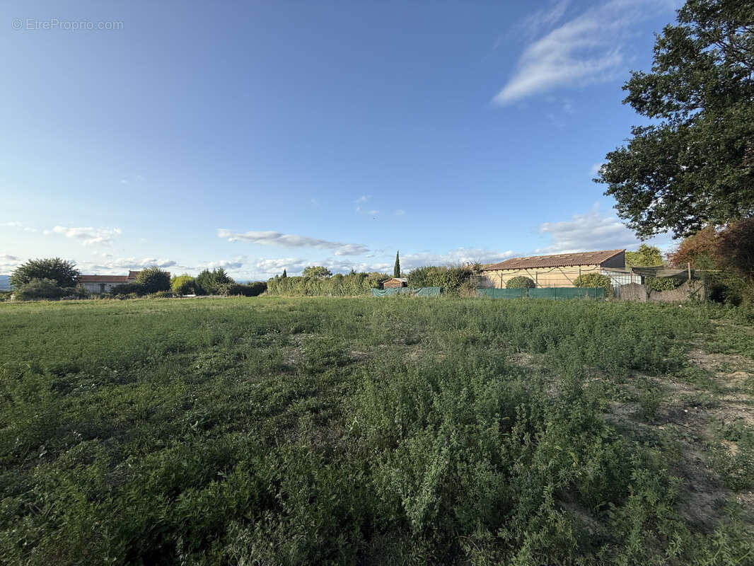 Terrain à SAINT-THEODORIT