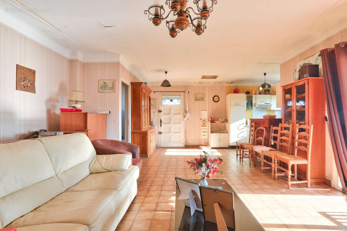 Maison à CAGNES-SUR-MER