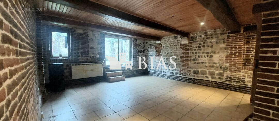 Maison à QUILLEBEUF-SUR-SEINE