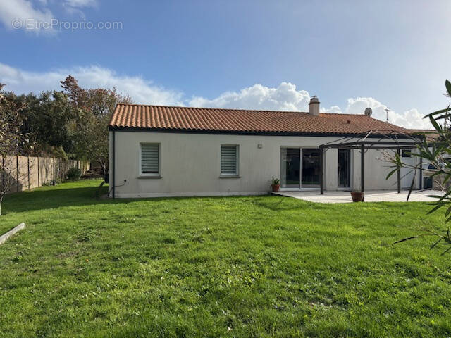 Maison à TALMONT-SAINT-HILAIRE