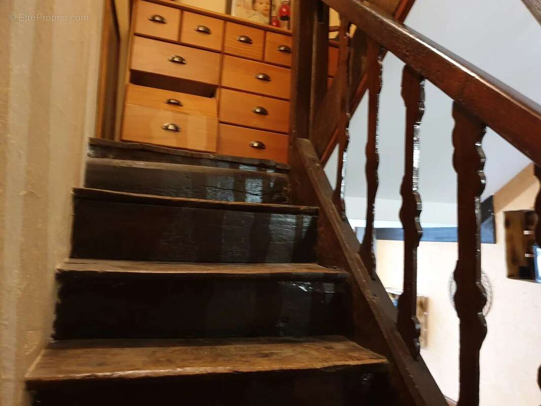Restaurant avec deux appartements - photo 25