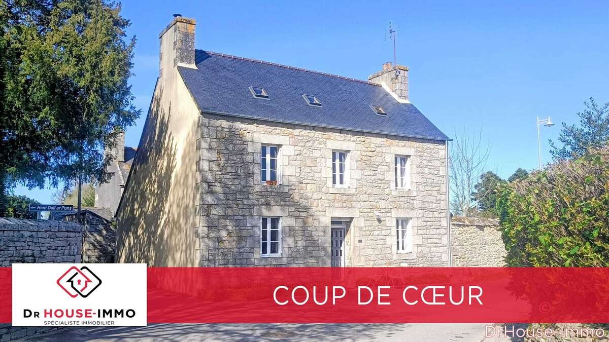 Maison à PLOUGRAS