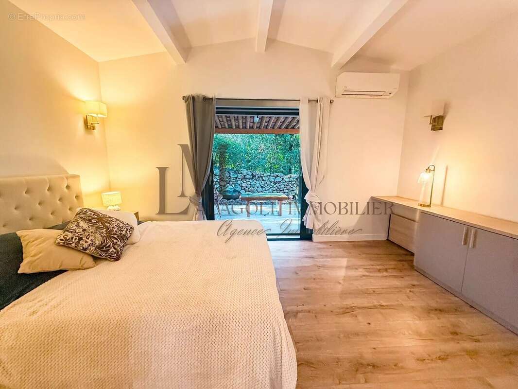 Maison à PORTO-VECCHIO