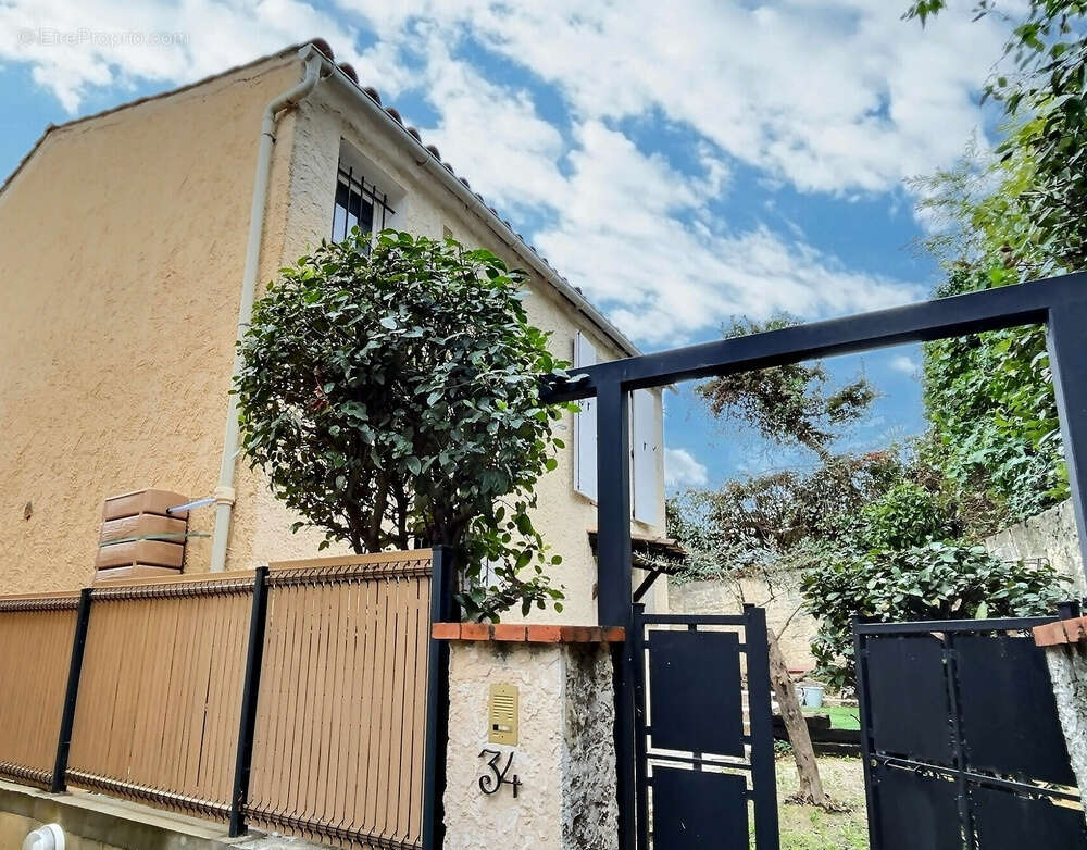 Maison à DRAGUIGNAN