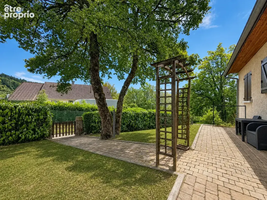 À VENDRE   « La Verdoyante » Maison familiale de 153 m2 et 2 142 m2 de terrain - photo 20