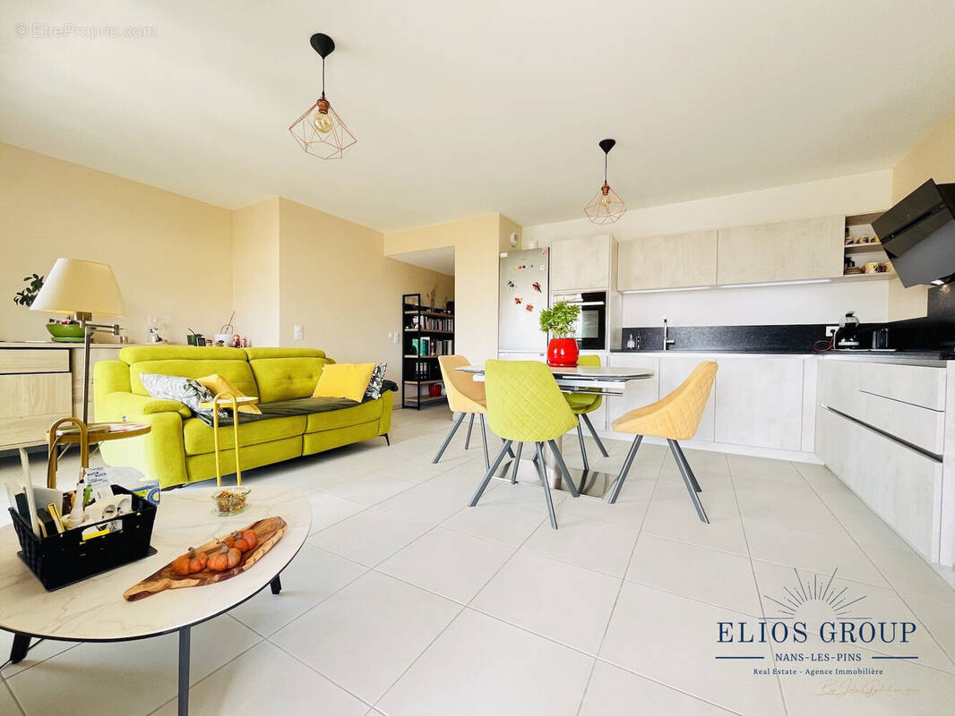 Photo Appartement à La Ciotat au prix de N/C