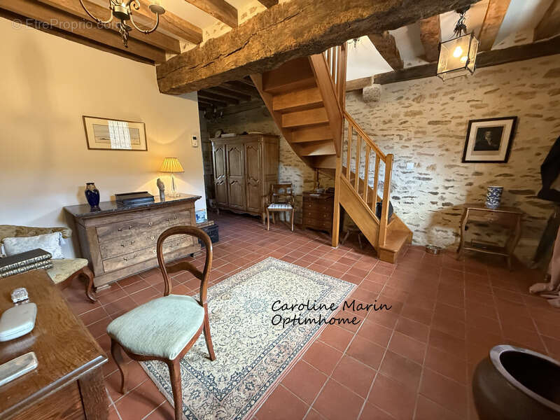 Maison à CHAMPFREMONT