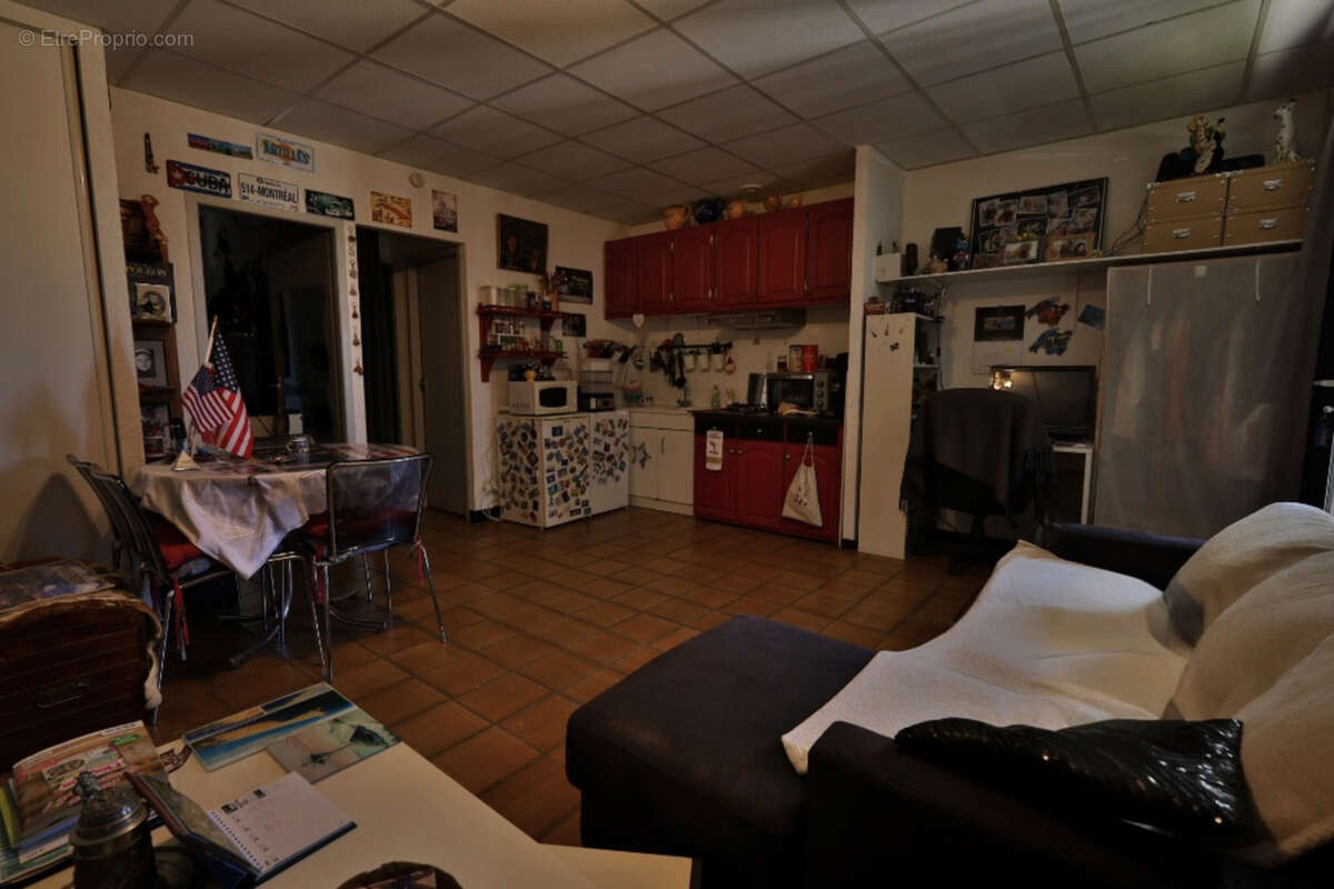 Appartement à SAINT-PIERRE-DE-CHANDIEU