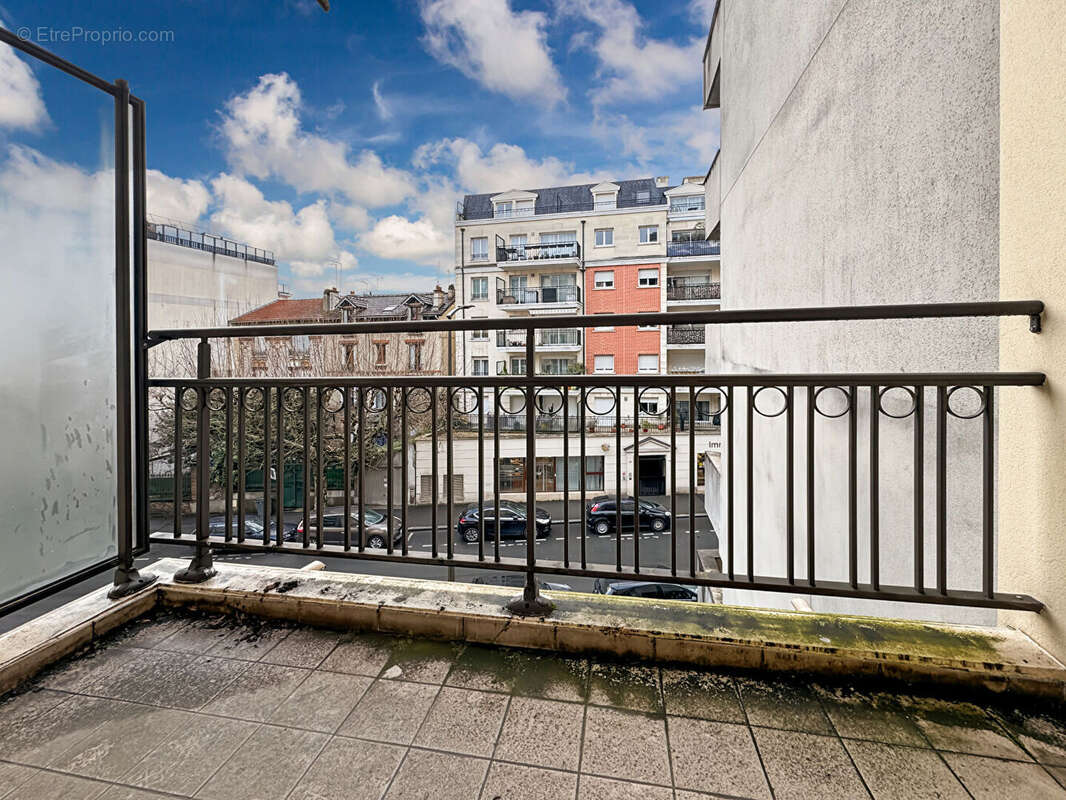 Appartement à ROSNY-SOUS-BOIS