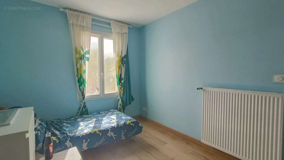 Maison à NEUVILLE-DE-POITOU