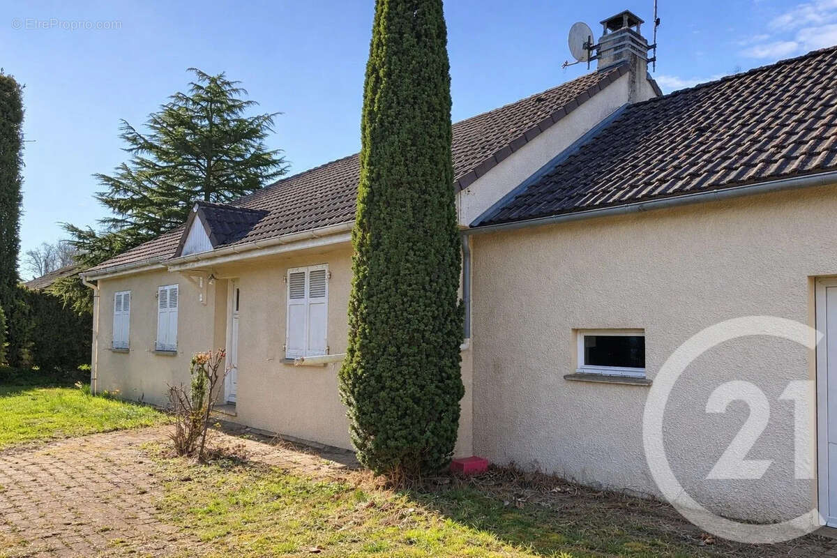 Maison à LA COUTURE-BOUSSEY