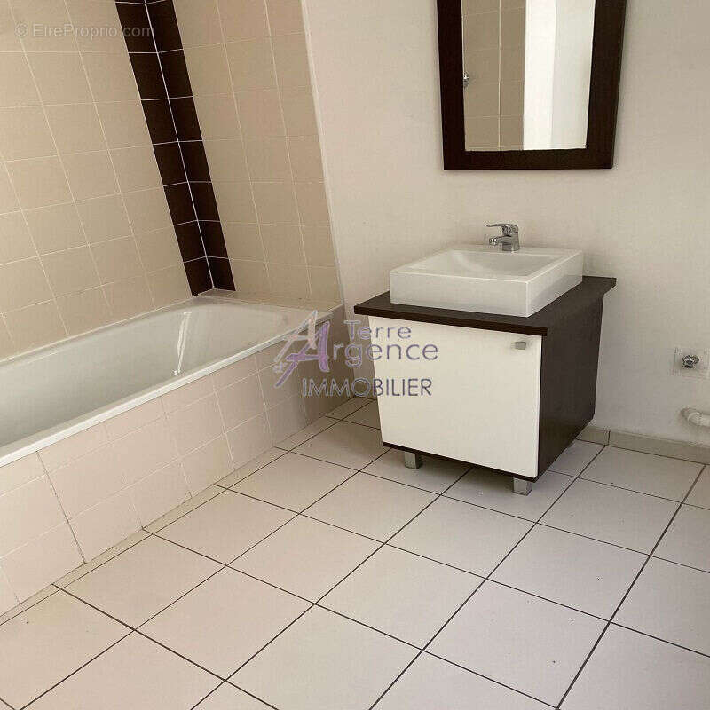 Appartement à BEAUCAIRE